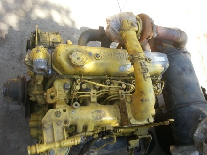 ขายเครื่อง Mitsubishi 4d31 ใส่โกเบ sk120 M III