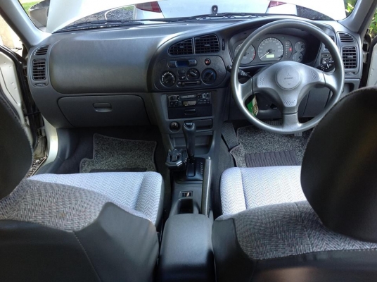 รถสวย มือเดียวออกห้าง ผู้หญิงใช้งาน เช็คศูนย์ตลอด รถสวย มือเดียวออกห้าง ผู้หญิงใช้งาน เช็คศูนย์ตลอด