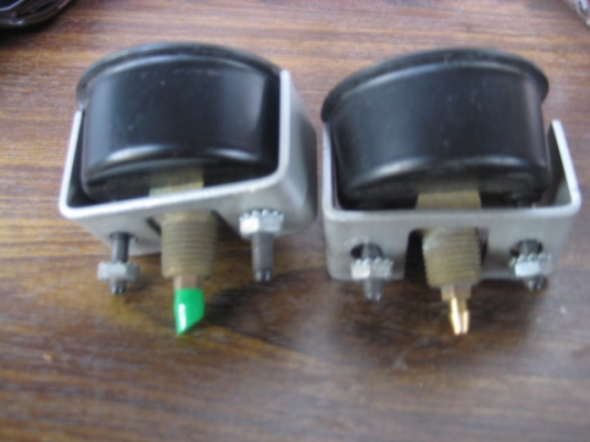 ขายเกจ์วัดบูทส์15 ปอนด์ 450b. มีสองตัว usa. แท้คลาสสิค