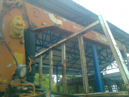 รถบรรทุก 6 ล้อ ISUZU ROCKY 195 แรง พร้อมเครน 3 ตัน 3 ปลอก รถพร้อมใช้งาน ราคาสุดคุ้ม