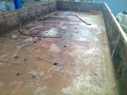 รถบรรทุก 6 ล้อ ISUZU ROCKY 195 แรง พร้อมเครน 3 ตัน 3 ปลอก รถพร้อมใช้งาน ราคาสุดคุ้ม