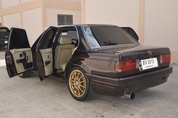 ขาย BMW 318i E30 เครื่อง 1G auto LPG max17 พร้อมใช้งาน