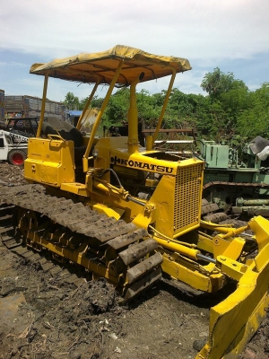 ขายแทรกเตอร์ D2 ร่น5 สไลร์ 5 ทิศทาง พร้อมใช้งานครับ ขายแทรกเตอร์ D2 ร่น5 สไลร์ 5 ทิศทาง พร้อมใช้งานครับ