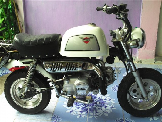 ขาย Stallion Gio125cc เครื่องแน่นๆส่งทั่วไทย ทะเบียนพร้อมโอน 23,500 จ้า