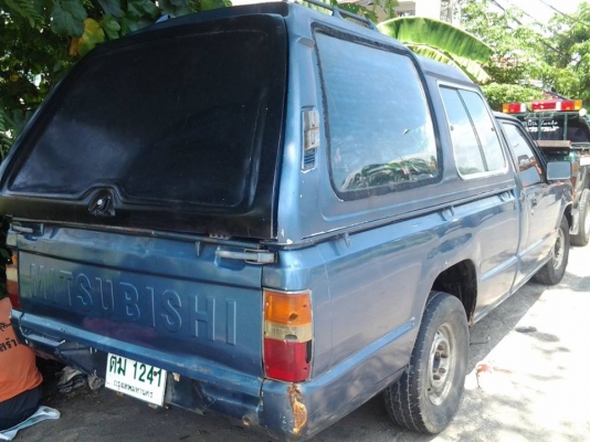 ืMitsubishi L200 หัวเดียว ปี93 เครื่อง 4D56 พวงมาลัยเพาเวอร์