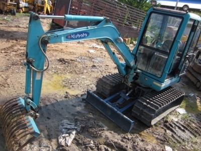 ขาย-รถขุดสภาพสวย KUBOTA K022 แบบตู้เก๋ง มือสองเก่าญี่ปุ่น ปี 2000 สภาพแทรคสมบูรณ์พร้อม เหมือนใหม่ ขาย-รถขุดสภาพสวย KUBOTA K022 แบบตู้เก๋ง มือสองเก่าญี่ปุ่น ปี 2000 สภาพแทรคสมบูรณ์พร้อม เหมือนใหม่