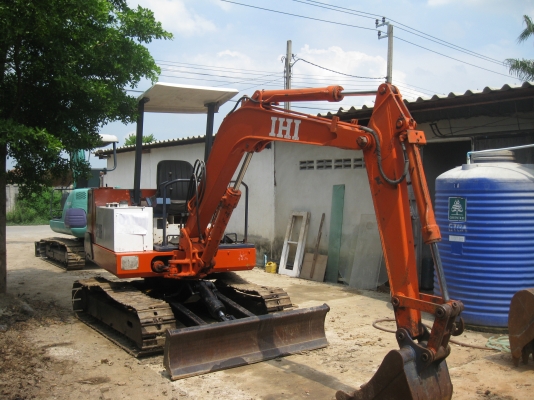 ขายแบคโฮ IHI แบบ IS30F เก่านอกรถใช้งานน้อย ช่วงล่างดี เครื่องดี ปั้มแรง สภาพสวย ราคาไม่แพง