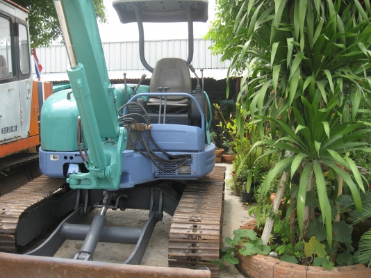 ขายแบคโฮ KOMATSU แบบ PC40FR-2 เก่านอกรถใช้งานน้อย ช่วงล่างดี เครื่องดี ปั้มแรง สภาพสวย ราคาไม่แพง ขายแบคโฮ KOMATSU แบบ PC40FR-2 เก่านอกรถใช้งานน้อย ช่วงล่างดี เครื่องดี ปั้มแรง สภาพสวย ราคาไม่แพง