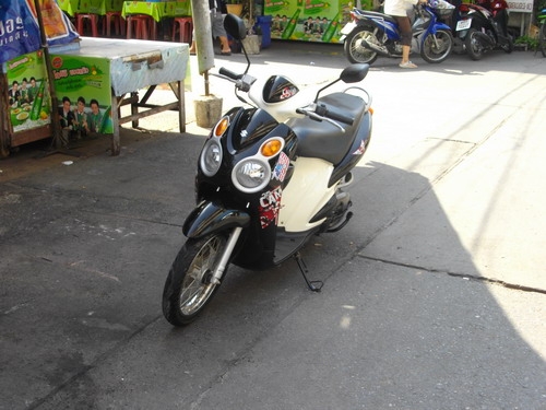 ขาย Jelato 125cc.หัวฉีด สีดำ สวยเท่ห์ คลาสสิค เครื่องเดิมกิ๊บๆ97\% ราคา 21000 บาท