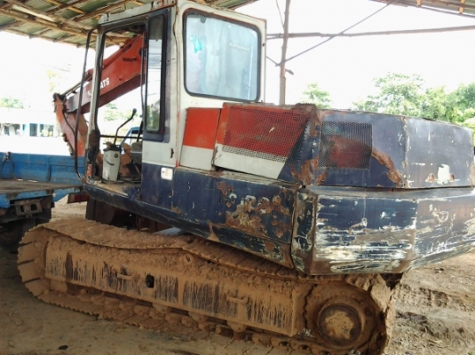 ขายถูกๆKomatsu  Pc100-3  สภาพตามรูปทำงานดีมาก...