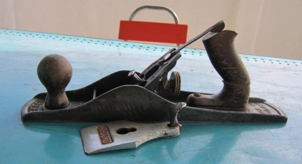 กบไสไม้RECORD 13นิ้ว กบไสไม้RECORD 13นิ้ว