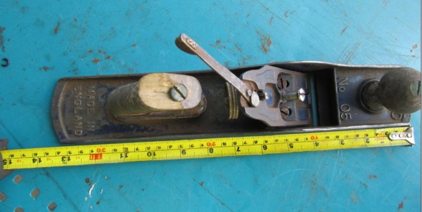 กบไสไม้RECORD 13นิ้ว กบไสไม้RECORD 13นิ้ว