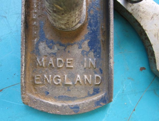 กบไสไม้RECORD 13นิ้ว กบไสไม้RECORD 13นิ้ว