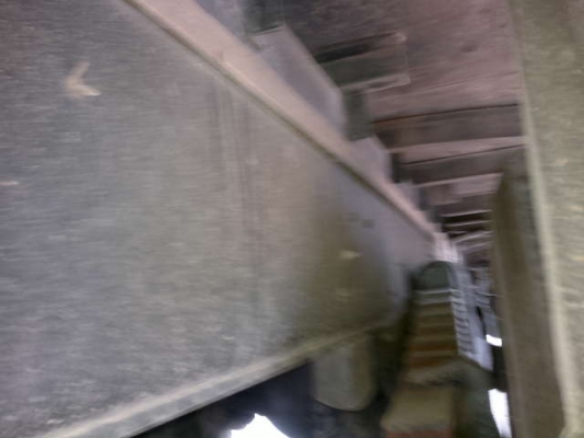 รถอิซูซุ 10 ล้อ รั้ว 230 แรงม้า  ปี 49  สนใจติดต่อ 081 - 6079515