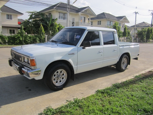 ขายกระบะ NISSAN 720 Professional 4 ประตู สภาพเดิมๆคลาสสิค ขายกระบะ NISSAN 720 Professional 4 ประตู สภาพเดิมๆคลาสสิค