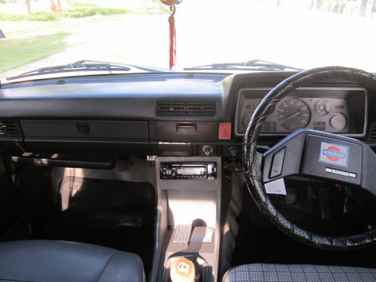ขายกระบะ NISSAN 720 Professional 4 ประตู สภาพเดิมๆคลาสสิค