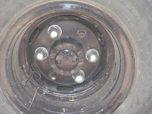 ขายด่วน ISUZU NPR 115 แรงม้ารถห้างแท้ โดยสาร ยาว 5 เมตรสภาพสวยมากๆๆๆๆครับ