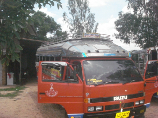 ขายด่วน ISUZU NPR 115 แรงม้ารถห้างแท้ โดยสาร ยาว 5 เมตรสภาพสวยมากๆๆๆๆครับ