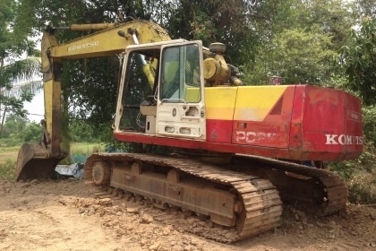 KOMATSU PC 200-5 Serial 57761 คอนโทรลสั้น เครื่องแห้งแรงดีเดิมๆ ปั๊มแห้งดีไม่มีเยิ้ม ภายในเก๋งสะอาด คอนโทรลสั้นควบคุมง่ายสะดวก แอร์เย็น ช่วงล่างเอวแน่น โซ่บูทใบแทรกประมาณ 60\% พร้อมทำงานได้เลย เอกสารใบอินวอยซ์ครับ KOMATSU PC 200-5 Serial 57761 คอนโทรลสั้น เครื่องแห้งแรงดีเดิมๆ ปั๊มแห้งดีไม่มีเยิ้ม ภายในเก๋งสะอาด คอนโทรลสั้นควบคุมง่ายสะดวก แอร์เย็น ช่วงล่างเอวแน่น โซ่บูทใบแทรกประมาณ 60\% พร้อมทำงานได้เลย เอกสารใบอินวอยซ์ครับ