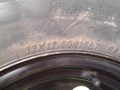 ยาง 33 ขอบ 15