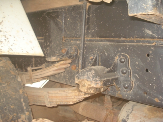 ขายด่วน ISUZU ROCKY เครื่อง 195 แรงม้า ดั๊มดิน 3.60 เมตรสวยๆๆครับ