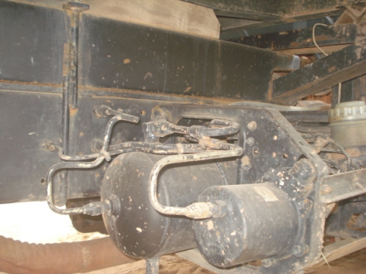 ขายด่วน ISUZU ROCKY เครื่อง 195 แรงม้า ดั๊มดิน 3.60 เมตรสวยๆๆครับ