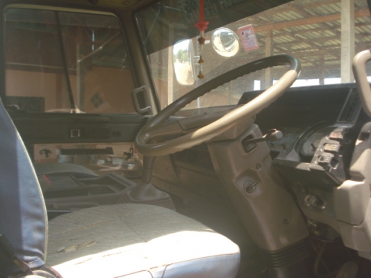 ขายด่วน ISUZU ROCKY เครื่อง 195 แรงม้า ดั๊มดิน 3.60 เมตรสวยๆๆครับ