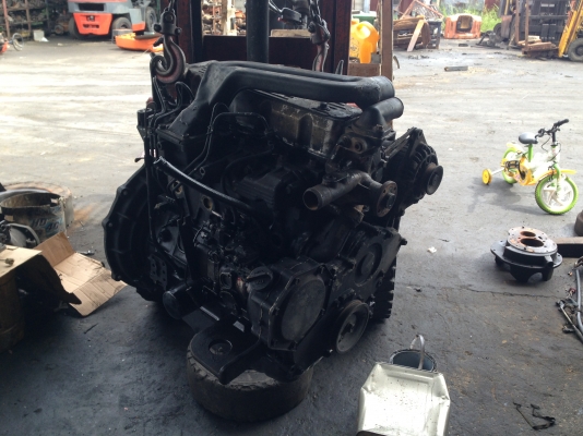 เครื่องยนต์รถโฟล์คลิฟ komatsu 4D94E เครื่องยนต์รถโฟล์คลิฟ komatsu 4D94E