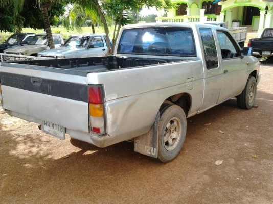 NISSAN BIG-M CAB BD25 MT ปี 34 รถบ้านสภาพดีสีบางเดิมๆ เครื่องแห้งแรงดีฝากระโปรงมีให้ครบพร้อม ภายในคอนโซลสวยครบ กระบะปูพื้นลายเนอร์ไม่มีผุกร่อน ช่วงล่างคัชซีสวยไม่มีดาม ยางสภาพดี 4 เส้นประมาณ 70\% พร้อมใช้งาน เอกสารทะเบียนภาษีขาด 1 ปี ราคาต่อรองได้ครับ NISSAN BIG-M CAB BD25 MT ปี 34 รถบ้านสภาพดีสีบางเดิมๆ เครื่องแห้งแรงดีฝากระโปรงมีให้ครบพร้อม ภายในคอนโซลสวยครบ กระบะปูพื้นลายเนอร์ไม่มีผุกร่อน ช่วงล่างคัชซีสวยไม่มีดาม ยางสภาพดี 4 เส้นประมาณ 70\% พร้อมใช้งาน เอกสารทะเบียนภาษีขาด 1 ปี ราคาต่อรองได้ครับ