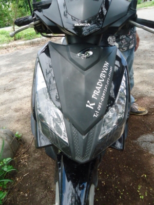 HONDA  AIR BLADE 125CC สภาพดีแต่ไม่ได้ล้างตอนถ่ายรูปครับ...ฮิฮิ พร้อมทะเบียน ราคา 19,000.- เชียงใหม่ครับ โทร 088-2584084 ;D