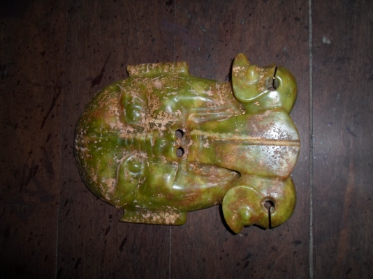 หยกมะนาว รูปหน้าชนเผ่า คู่ละ 9,000