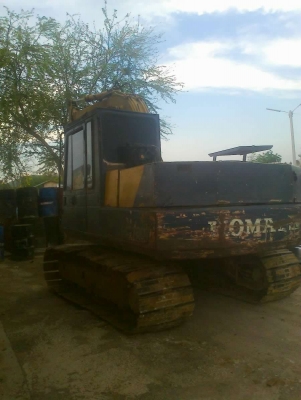 KOMATSU PC120-3 เคืรื่องปั้มเดิม เอวแน่น รอลเลอร์ 7ลูก