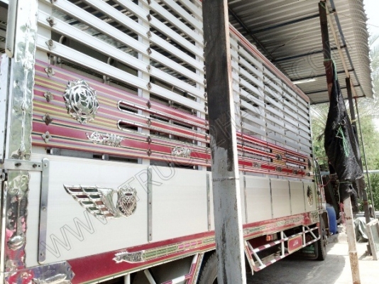 รถบรรทุก 6 ล้อ ยี่ห้อ ISUZU รุ่น FTR รถปี 50