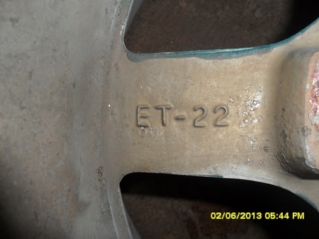 ขายล้อแม็กขอบ 15 '' 5 รู114.3 กว้าง 8 '' ออฟลึก-22