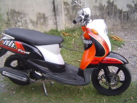 Yamaha Fino สีสวยสด ล้อแม็ก ภาษีไม่ขาดต่อ จัดส่งได้