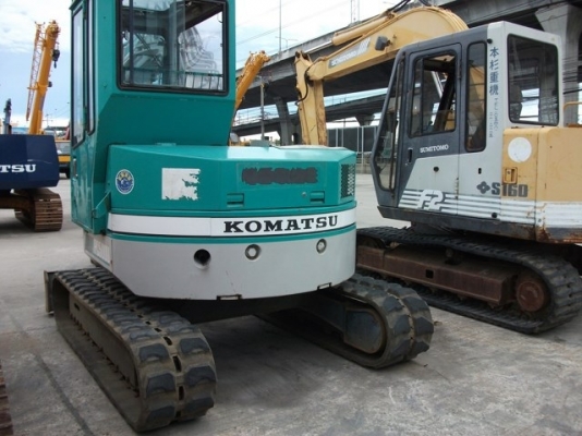 ขาย รถขุดเล็ก KOMATSU PC50UU-1 เก่านอก  From Japan แท้ๆ ใช้งานมาเพียง 3,220 ชม. สภาพสวย มีเก๋ง พร้อมใช้งาน
