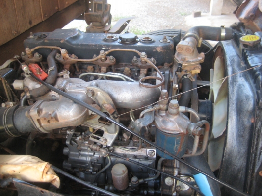 ขายNPR115รถห้างออกศูนย์พร้อมหลังคาโดยสาร ขายNPR115รถห้างออกศูนย์พร้อมหลังคาโดยสาร