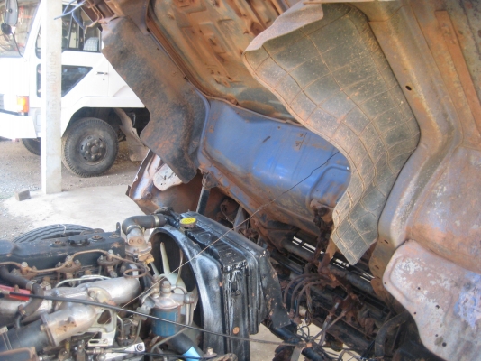 ขายNPR115รถห้างออกศูนย์พร้อมหลังคาโดยสาร ขายNPR115รถห้างออกศูนย์พร้อมหลังคาโดยสาร