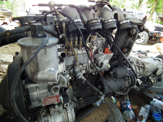 ขายเครื่อง benz w 124