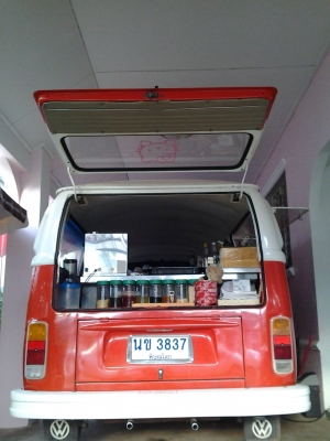 ขายแตงโมปี 73 ไฟเลี้ยวบน ปะผุ ทำสี overhaul ใหม่หมดแล้ว มีเคาน์เตอร์บาร์สแตนเลสแท้พร้อมค้าขายได้เลย ขายแตงโมปี 73 ไฟเลี้ยวบน ปะผุ ทำสี overhaul ใหม่หมดแล้ว มีเคาน์เตอร์บาร์สแตนเลสแท้พร้อมค้าขายได้เลย