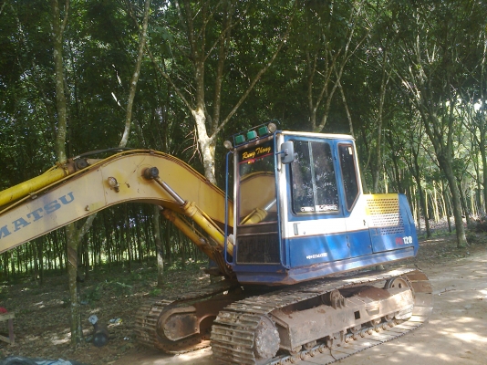 แมคโคPC 100-5