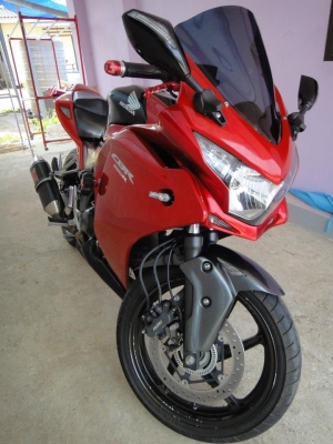 CBR250R abs แต่งเต็ม คุ้มมาก ซื้อไปขี่หล่อได้เลยครับ