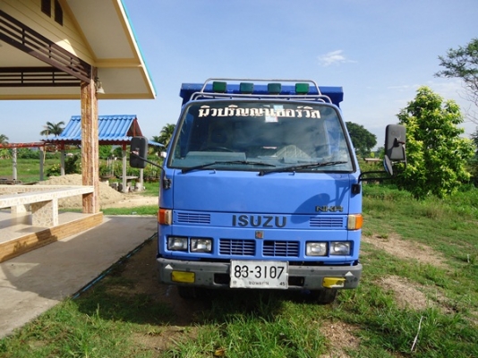 ขาย6ล้อ NKR 110 ดั้ม