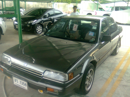 ขาย HONDA Accord ปี 89 สภาพเนียบ ขาย HONDA Accord ปี 89 สภาพเนียบ