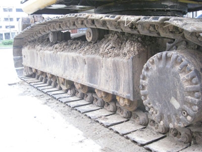 ขาย Komatsu PC 200-6 ซีเรียล 8000 กว่า เอกสารเล่มทะเบียน ไฟ้ฟ้าครบแอร์เย็น โทร 088-4501277