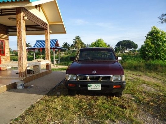 ขายรถกระบะ นิสสันบิ๊กเอ็ม