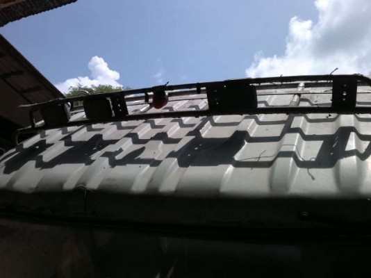 รถอิซูซุ 6 ล้อดั้ว FTR  175 แรงม้า  สนใจติดต่อ 081 - 6079515