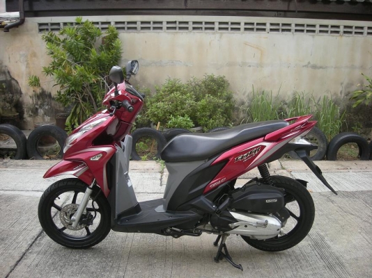 click 125i ล้อแม๊ค หัวฉีด ปี2012 สีแดง เดิมๆ click 125i ล้อแม๊ค หัวฉีด ปี2012 สีแดง เดิมๆ