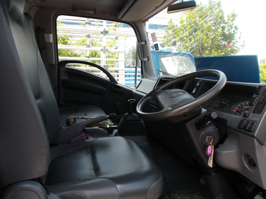 ขายด่วนรถ6ล้อดรั้มเครือง150แรงม้าปี53