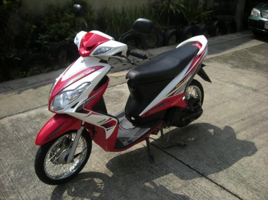mio 125 ปี2012 สีแดง-ขาว เดิมๆ